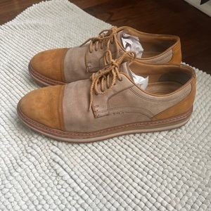 UGG- men’s- shoes- size 10